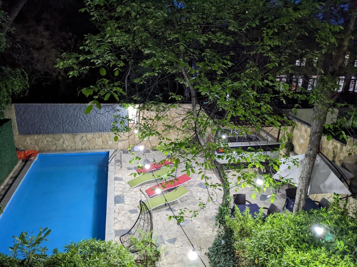 Sani Hotel Tbilisi Ngoại thất bức ảnh