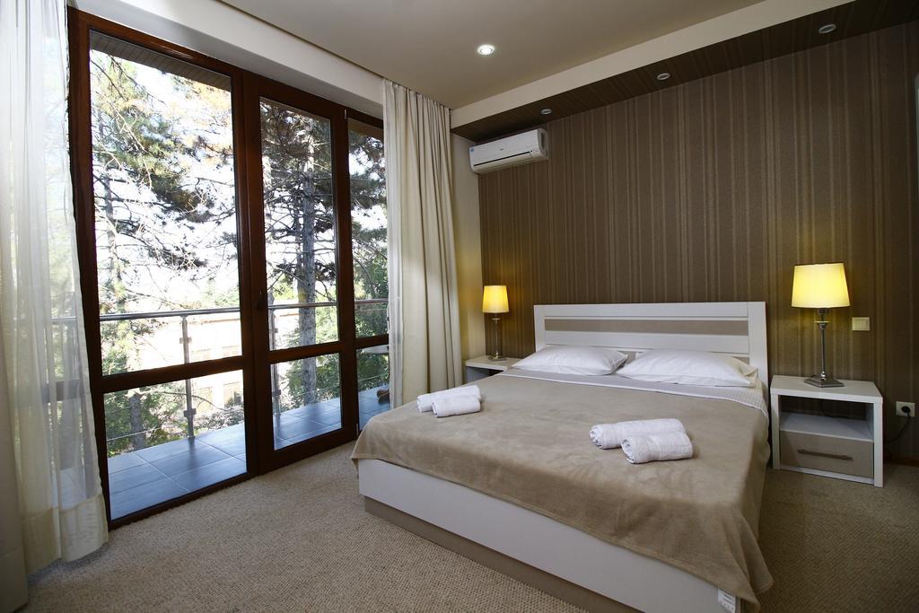 Sani Hotel Tbilisi Ngoại thất bức ảnh
