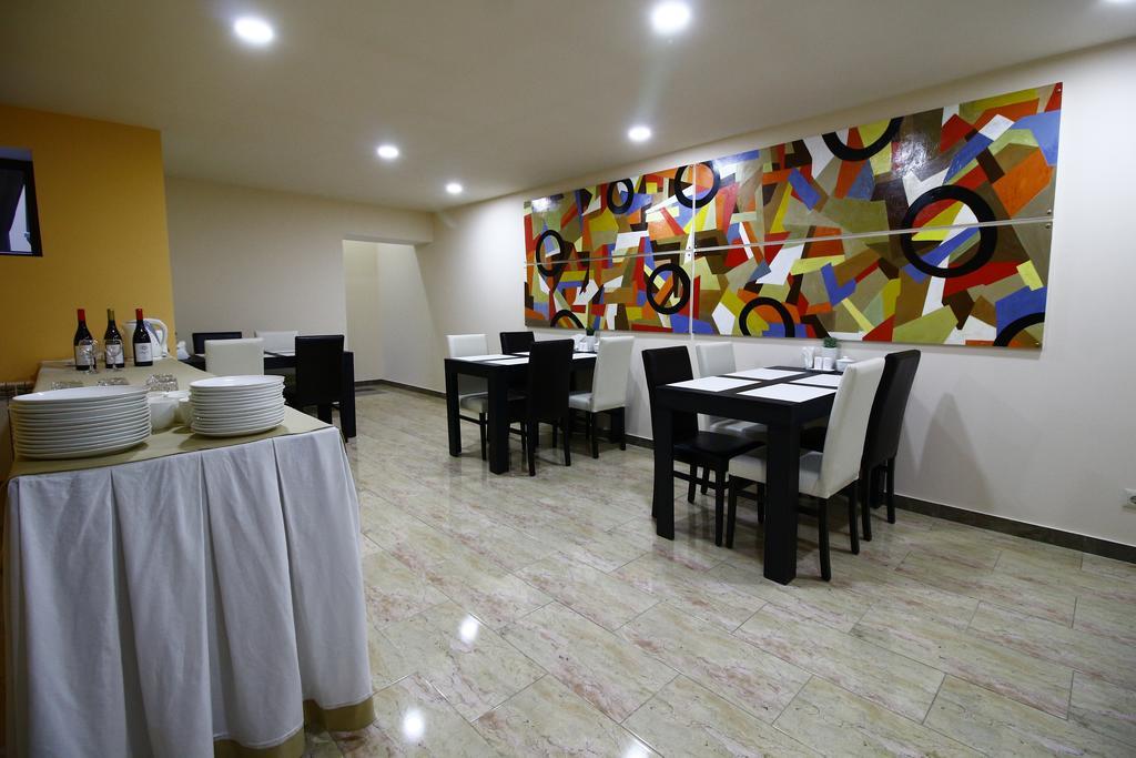 Sani Hotel Tbilisi Ngoại thất bức ảnh