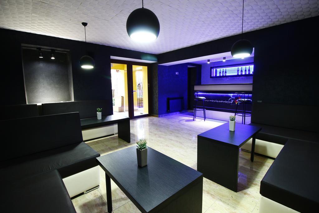 Sani Hotel Tbilisi Ngoại thất bức ảnh