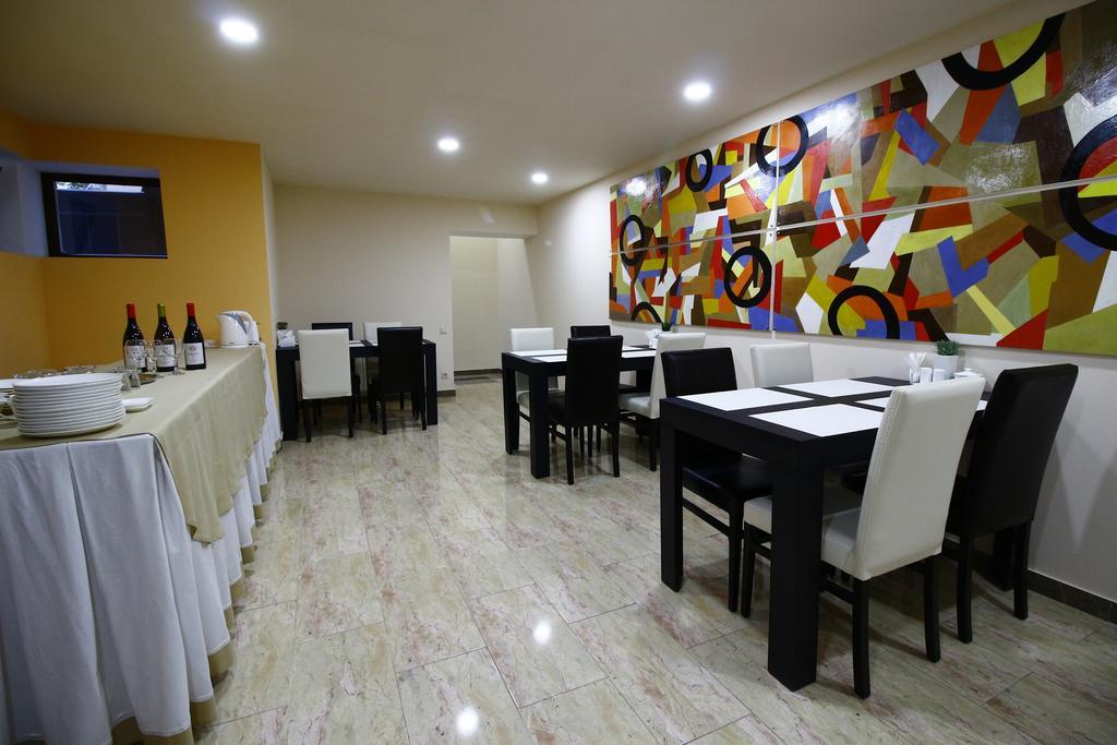 Sani Hotel Tbilisi Ngoại thất bức ảnh