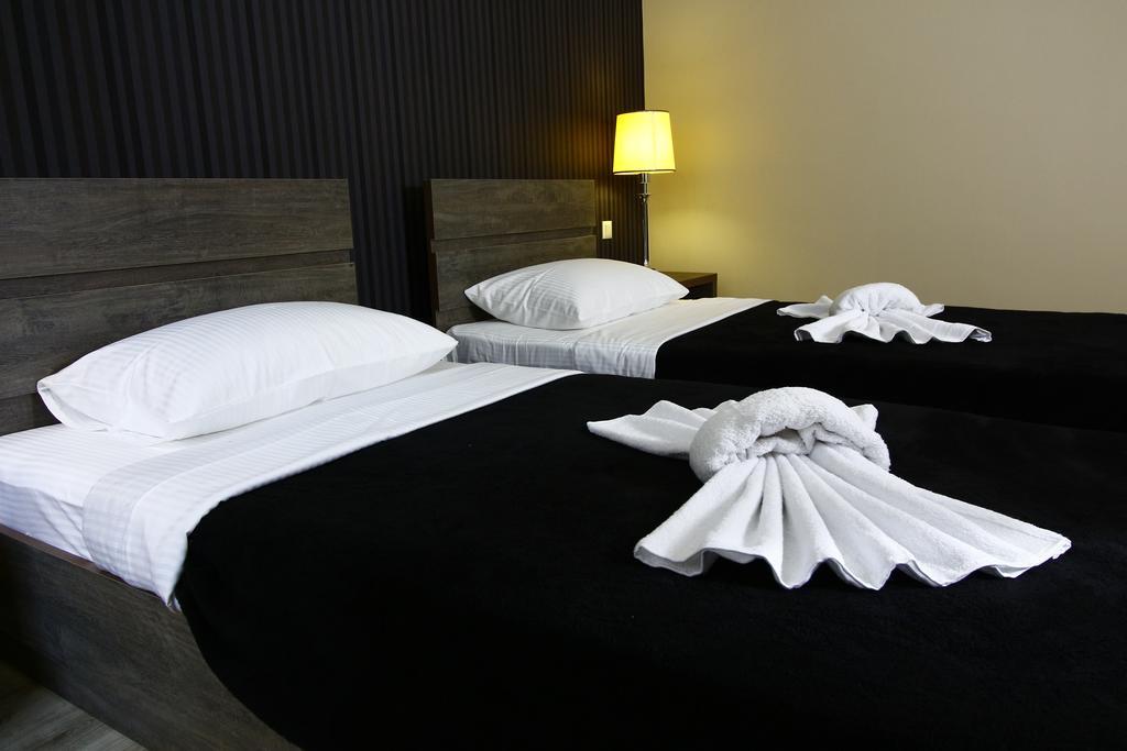 Sani Hotel Tbilisi Ngoại thất bức ảnh