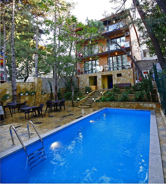Sani Hotel Tbilisi Ngoại thất bức ảnh