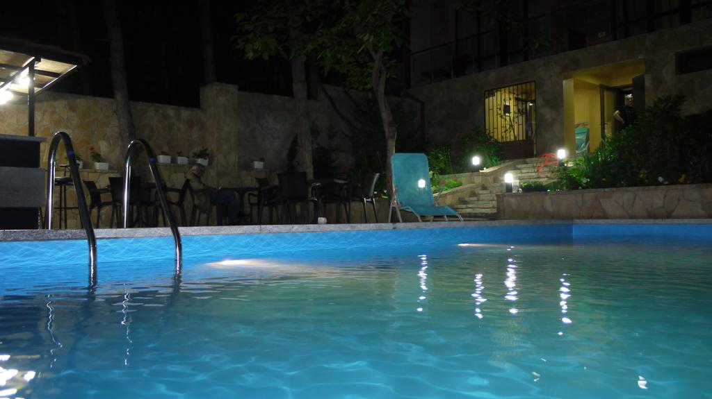 Sani Hotel Tbilisi Ngoại thất bức ảnh