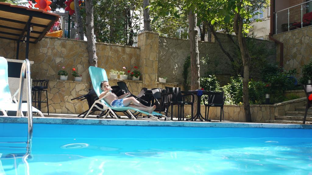 Sani Hotel Tbilisi Ngoại thất bức ảnh