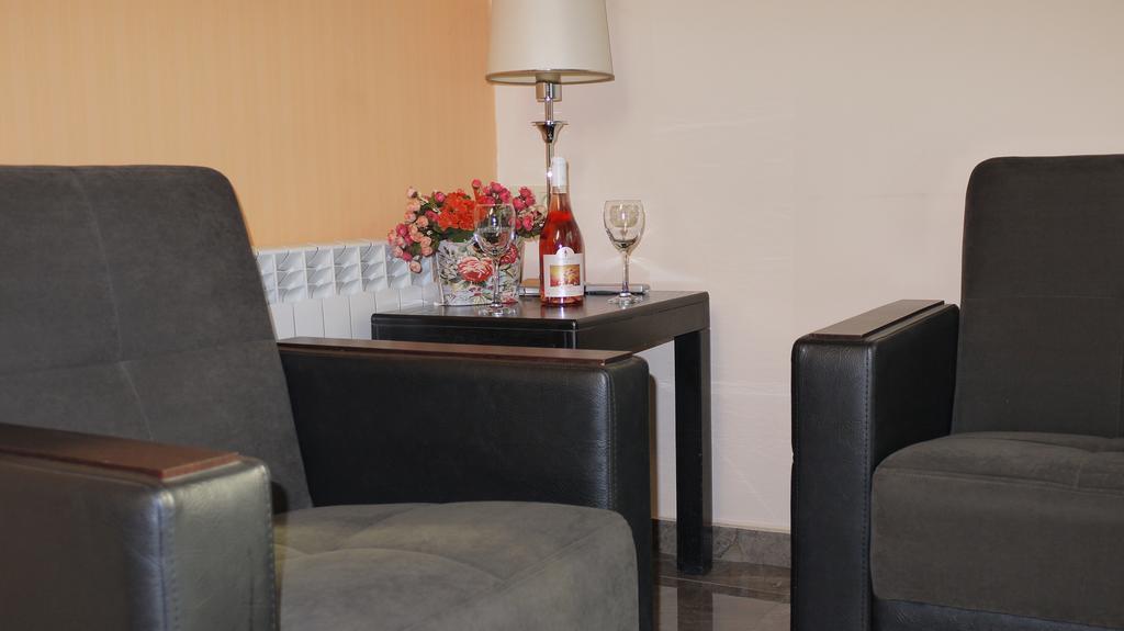Sani Hotel Tbilisi Ngoại thất bức ảnh